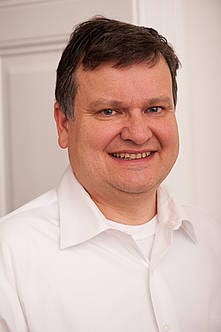 Tom Henzinger receives honorary doctorate