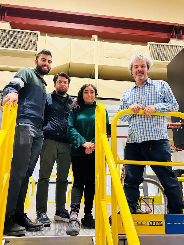 Co-authors at the Los Alamos National Laboratory pulsed field facility, United States. Left to right: ISTA alumni Amit Nathwani and Muhammad Nauman, ISTA PhD student and first author Valeska Zambra, and co-author Arkady Shekhter.